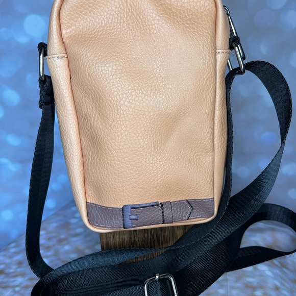 Pixtar adjustable phone bag. - Picture 6 of 7